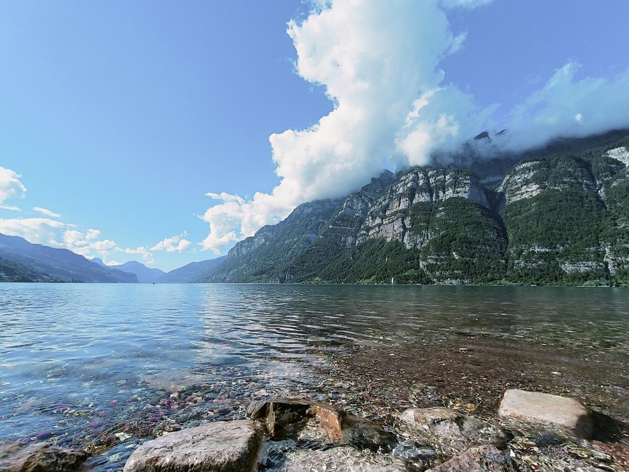 Marina Walensee Hotel Unterterzen エクステリア 写真