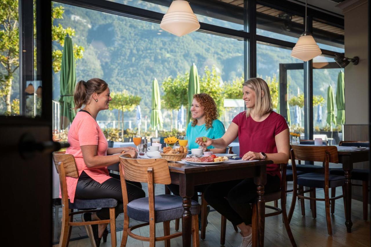 Marina Walensee Hotel Unterterzen エクステリア 写真