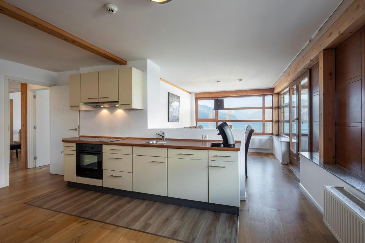 Marina Walensee Hotel Unterterzen エクステリア 写真